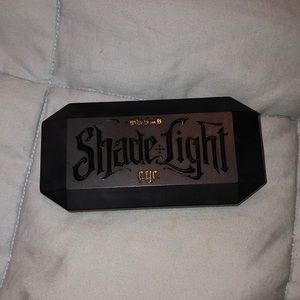 Kat Von D Shade+Light Eye